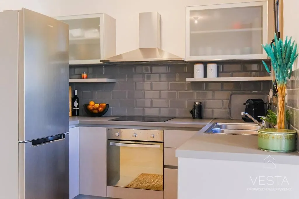 Apartamento Deluva Villa, 3Bdrms, Akti Elias, Private Garden Nikiti  Grecia